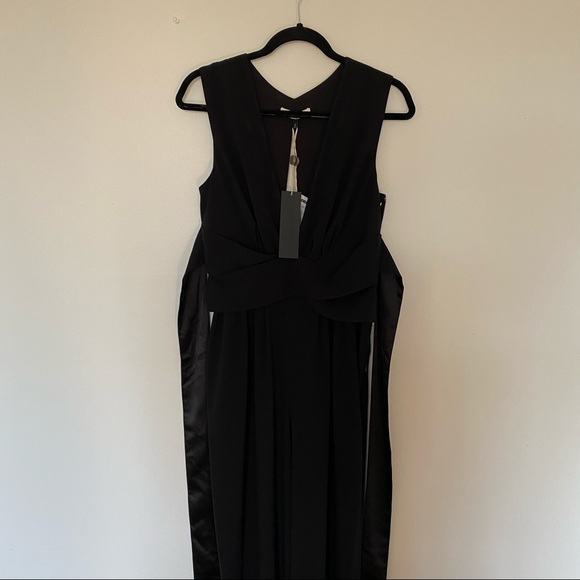 Luxury Tall Jumpsuit - Picture 3 of 5